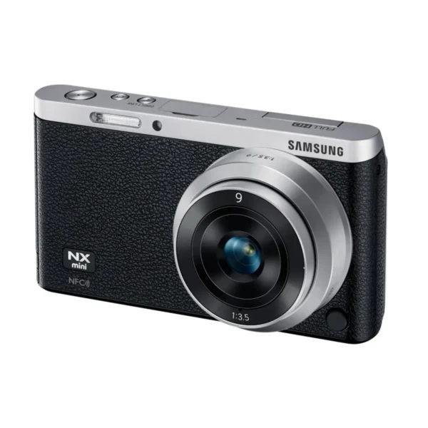 Samsung NX Mini + 9mm MILC 20.5 MP CMOS 5472 x 3648 pixels Black