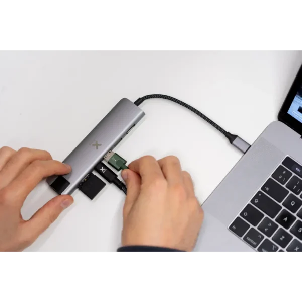 Xtorm Worx USB-C Hub 7-in-1 (Braided Cable)