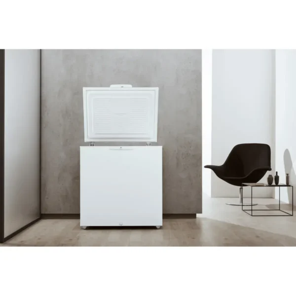 Whirlpool WH2011 A+E Chest freezer Freestanding 202 L F White