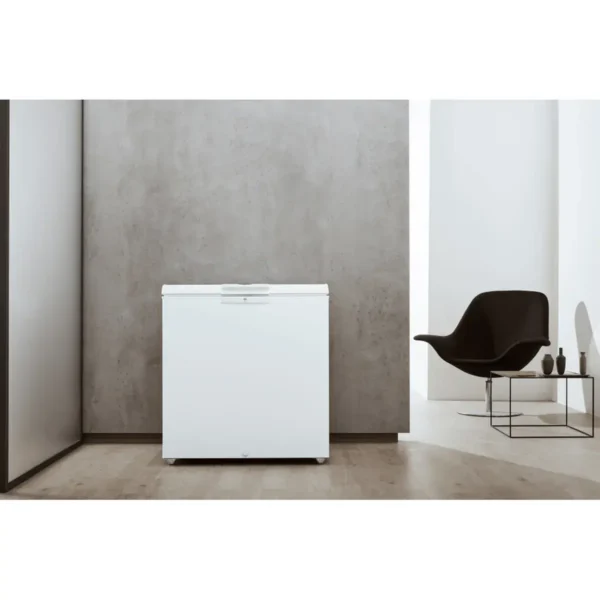 Whirlpool WH2011 A+E Chest freezer Freestanding 202 L F White