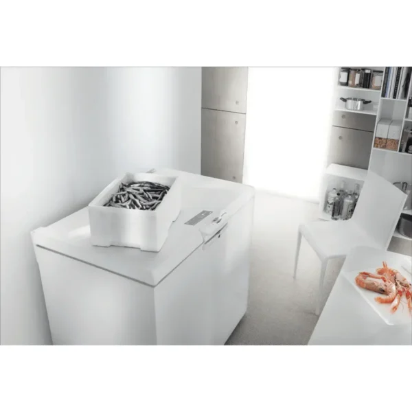 Whirlpool WH2011 A+E Chest freezer Freestanding 202 L F White