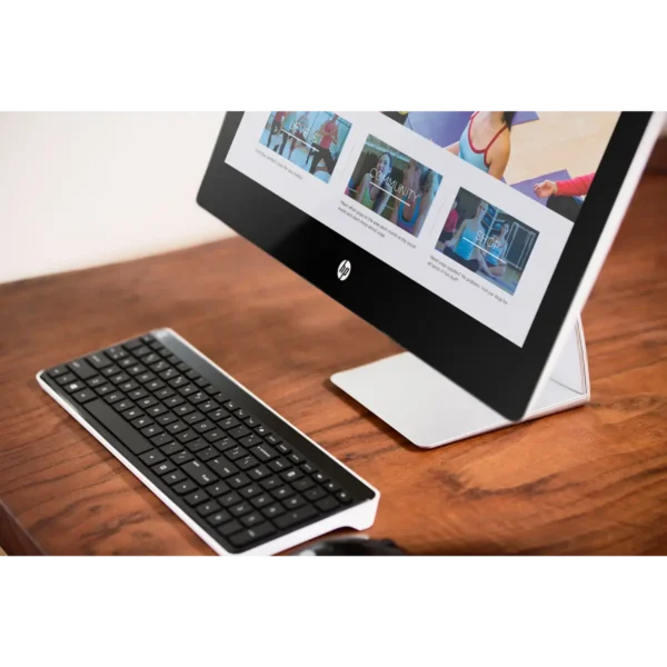 HP Pavilion 23-q130na Intel® Core™ i3 i3-4170T 58.4 cm (23″) 1920 x 1080 pixels Touchscreen All-in-One PC 8 GB DDR3L-SDRAM 1 TB HDD Windows 10 Home Black, White
