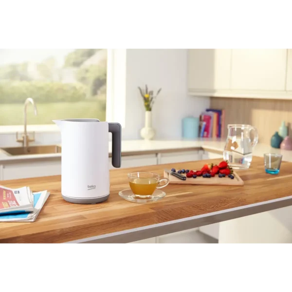 Beko WKM6306W electric kettle 1.65 L 3000 W White