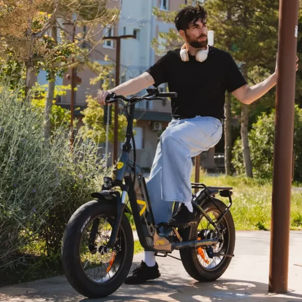 EMG Bomber V Grey Aluminium 50.8 cm (20″) 30 kg