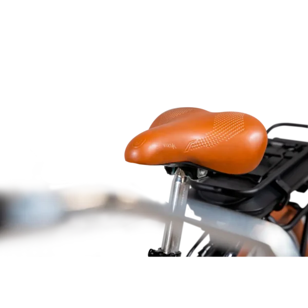EMG Shirley Cream Aluminium One Size 66 cm (26″) 26 kg Lithium