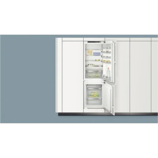 Siemens KI86SAF30 fridge-freezer Built-in 268 L White