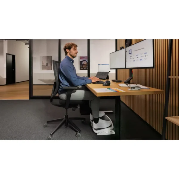 Kensington SmartFit SoleMate Plus Foot Rest – Grey