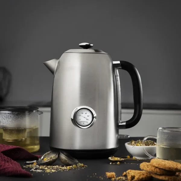 Princess 236028 Retro jug kettle