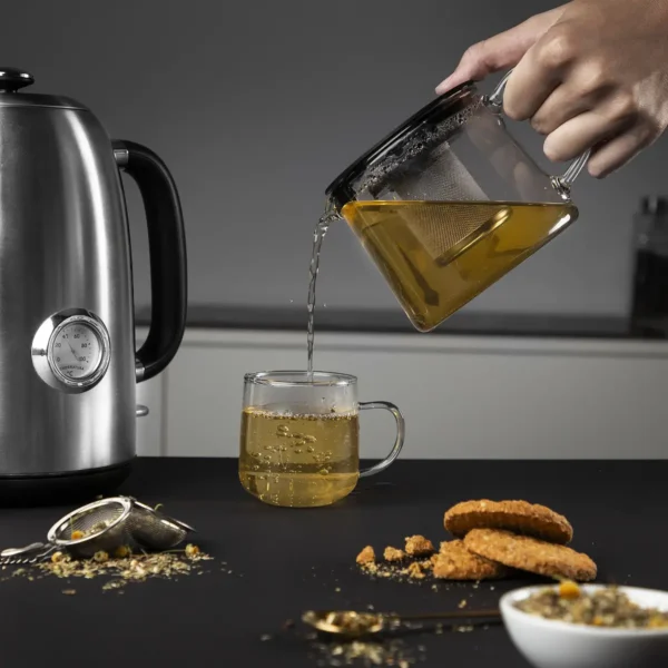 Princess 236028 Retro jug kettle