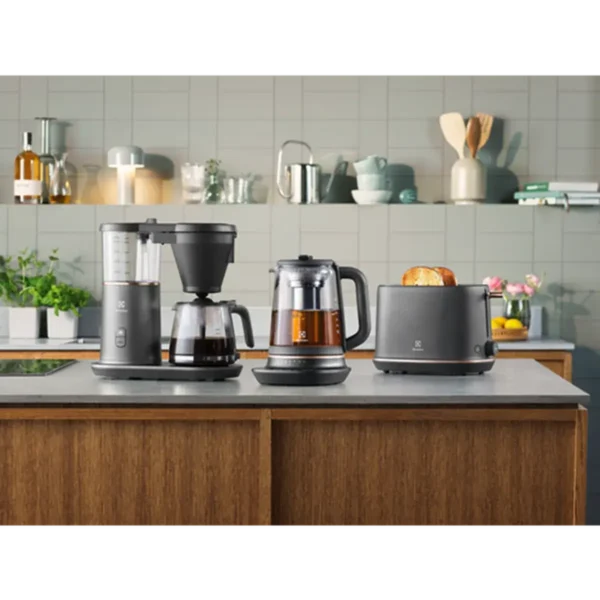 Electrolux E7K16BP electric kettle 1.7 L 2400 W Black, Copper