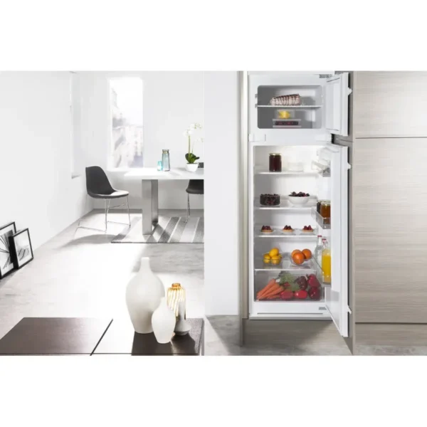 Whirlpool ART 367 A+ Built-in 240 L White