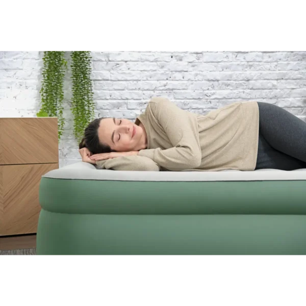 Bestway ToughLite TPU Queen Air Mattress Queen with Built-in AC Pump 2.03 m x 1.52 m x 46 cm