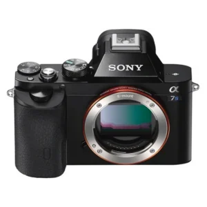 Sony α 7S + 28-70mm Lens Bundle MILC 12.2 MP CMOS 4240 x 2832 pixels Black