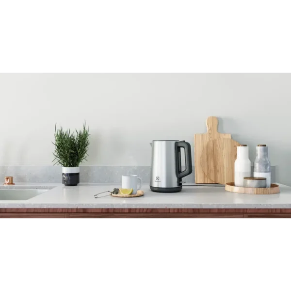 Electrolux E4K1-4ST electric kettle 1.7 L 2400 W Stainless steel