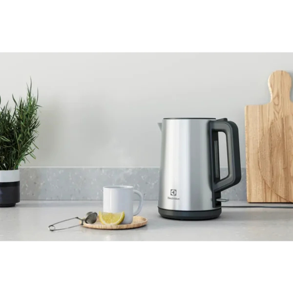 Electrolux E4K1-4ST electric kettle 1.7 L 2400 W Stainless steel