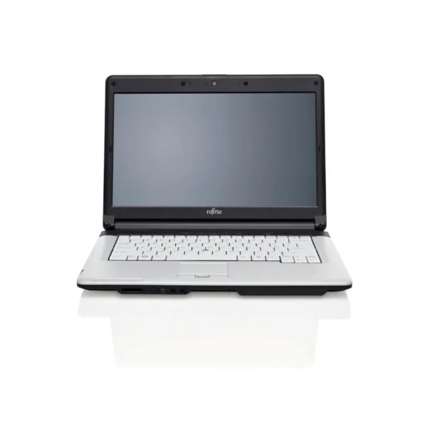 Fujitsu LIFEBOOK S710 Intel® Core™ i7 i7-620M 35.6 cm (14″) 4 GB DDR3-SDRAM 500 GB Intel® HD Graphics Windows 7 Professional