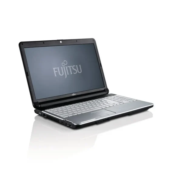 Fujitsu LIFEBOOK A530 Intel® Core™ i3 i3-370M 39.6 cm (15.6″) 3 GB DDR3-SDRAM 320 GB Intel HD Windows 7 Professional Black, Silver