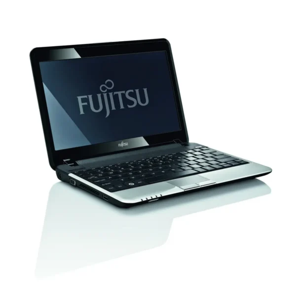 Fujitsu LIFEBOOK P3110 Intel® Celeron® M 743 29.5 cm (11.6″) 2 GB DDR2-SDRAM 320 GB Intel® GMA 4500MHD Windows 7 Professional Silver
