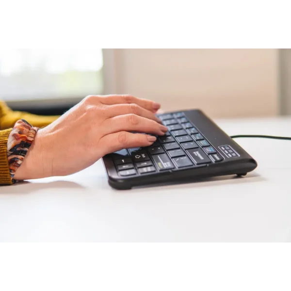 BakkerElkhuizen Goldtouch Travel Go2 Wired keyboard Office USB QWERTY UK English Black