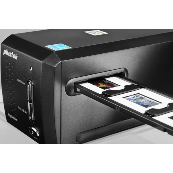 Plustek OpticFilm 8200i SE Film/slide scanner 7200 x 7200 DPI Black