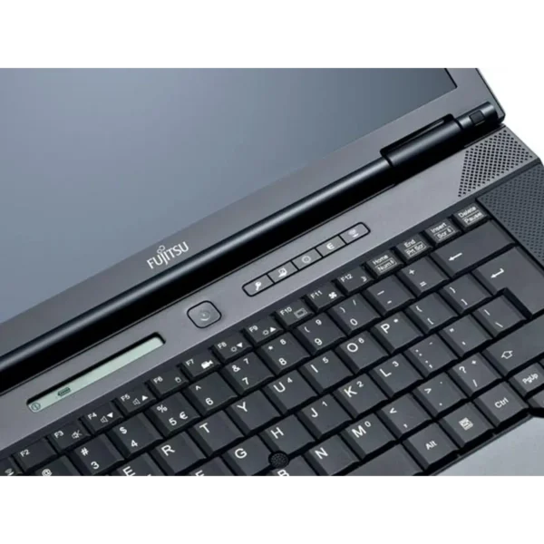 Fujitsu ESPRIMO Mobile M Series ESPRIMO Mobile M9410 Intel® Core™2 Duo P8700 35.8 cm (14.1″) 2 GB DDR3-SDRAM 160 GB Intel® GMA 4500MHD Windows 7 Professional