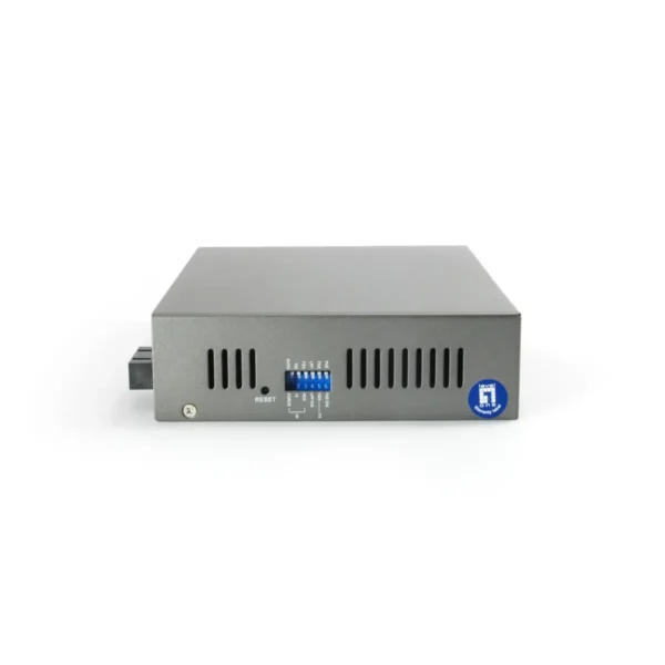 LevelOne RJ45 to SC Fast Ethernet Media Converter, Multi-Mode Fiber, 1 PoE Output, 802.3af PoE