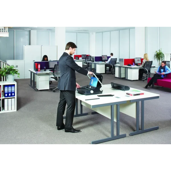 GBC CombBind C450E Comb Binder