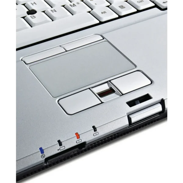 Fujitsu LIFEBOOK E780 Intel® Core™ i3 i3-370M 39.6 cm (15.6″) 2 GB DDR3-SDRAM 320 GB Intel HD Windows 7 Professional Black, Silver