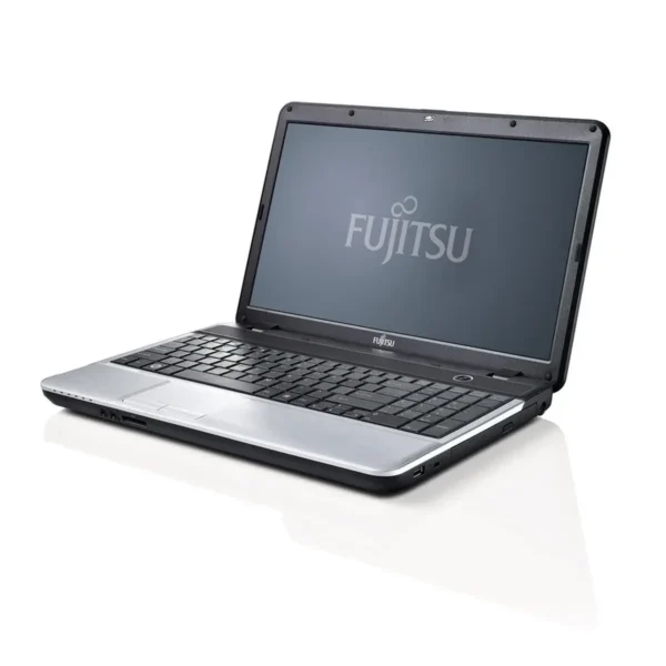 Fujitsu LIFEBOOK A531 Intel® Core™ i3 i3-2350M 39.6 cm (15.6″) HD 4 GB DDR3-SDRAM 500 GB HDD Windows 7 Professional Black, Silver
