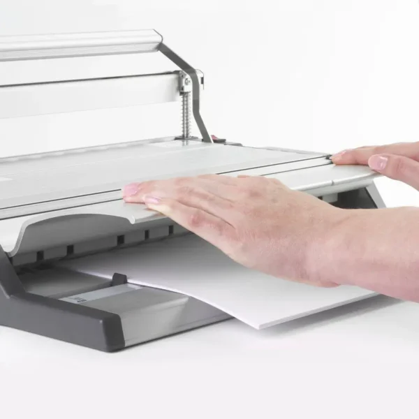 GBC SureBind 500 Strip Binder