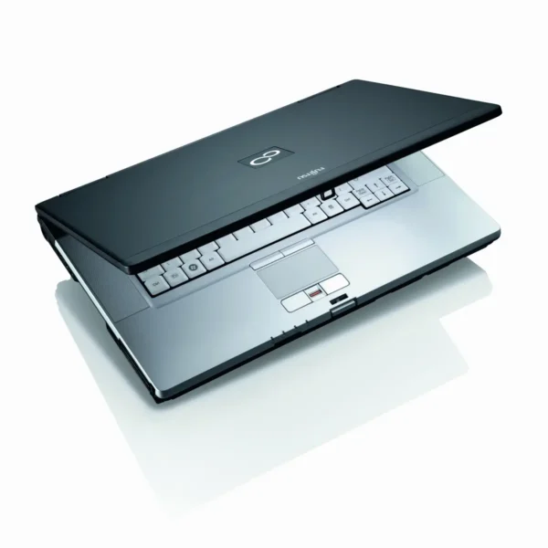 Fujitsu LIFEBOOK E780 Intel® Core™ i5 i5-520M 39.6 cm (15.6″) 4 GB DDR3-SDRAM 160 GB Intel® HD Graphics Windows 7 Professional Black
