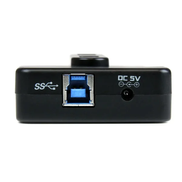 StarTech.com 6 Port USB 3.0 / USB 2.0 Combo Hub with 2A Charging Port - 2x USB 3.0 & 4x USB 2.0